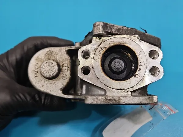 EGR-ventil OEM 03L131501G för Audi A4 B8 2.0 TDI image 4