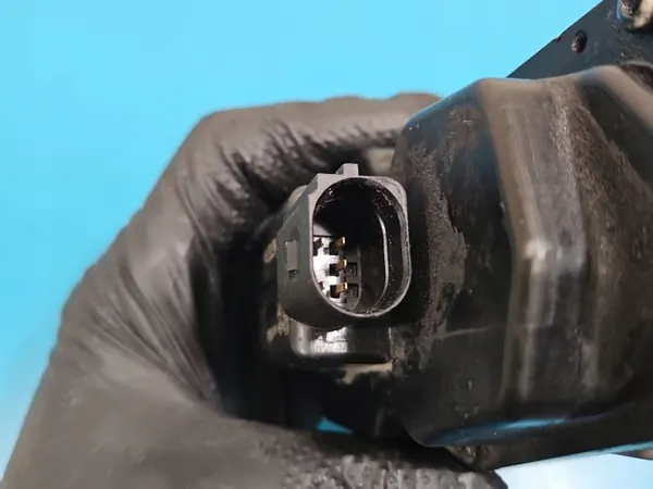 EGR-ventil OEM 03L131501G för Audi A4 B8 2.0 TDI image 8
