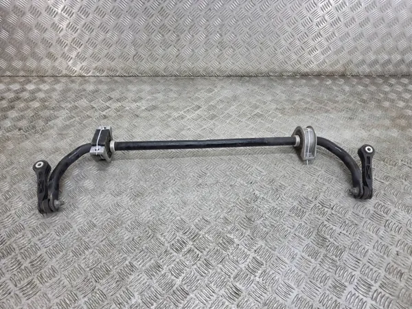 BMW X7 G07 Taka stabilointitanko OEM 6893548 image 2