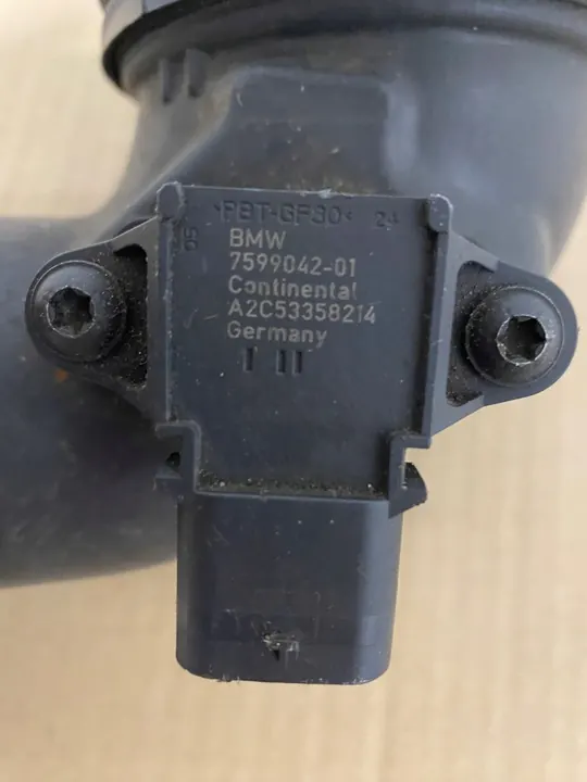 BMW X5 X6 F15 F16 Turbo-Luftschlauch 8626487 image 5