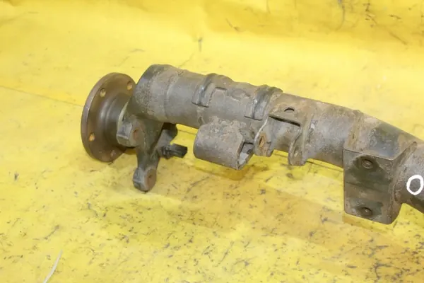 Viga do eixo traseiro VW OEM 2L0500051CB - Usado image 4
