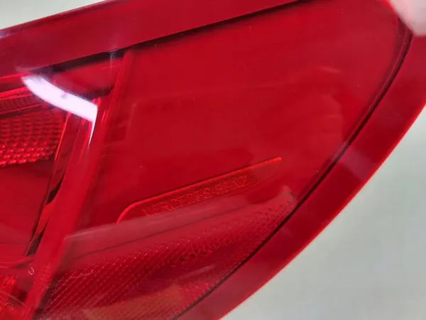 Mercedes-Benz CLA lámpara trasera derecha A1179069800 image 10