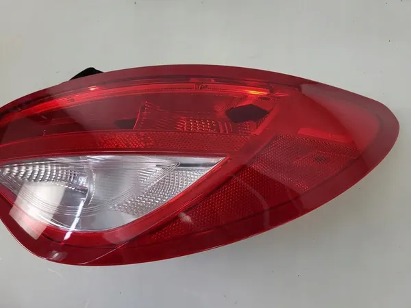 Mercedes-Benz CLA lámpara trasera derecha A1179069800 image 4