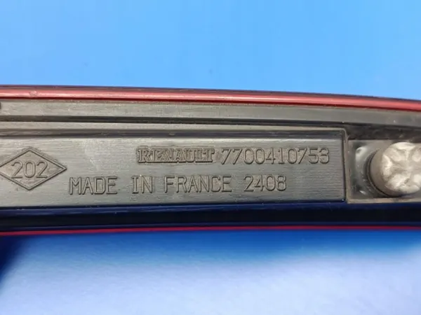 Derde Remlicht Renault Clio II OEM 7700410753 image 4