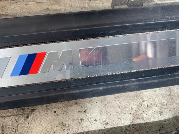 Protetor de soleira BMW M-Package OEM 8077315 image 5