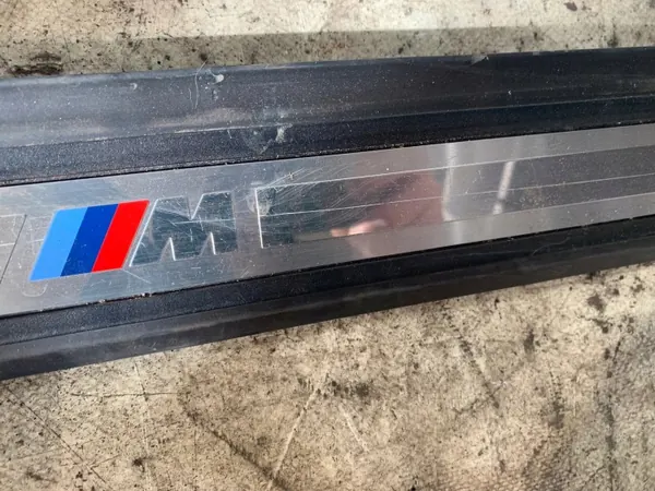 Protetor de soleira BMW M-Package OEM 8077315 image 8