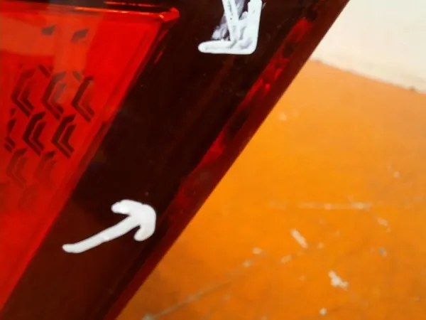 Luz trasera LED derecha Audi 4M0945094F image 8