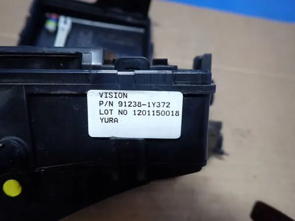 Kia zekeringkast OEM 91950-1Y382 - Gebruikte staat image 4