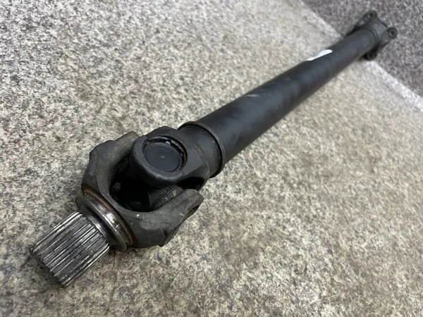 Etuvetoakseli OEM 8605866 BMW X6:lle image 4