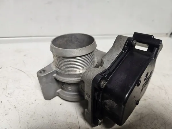 Corpo de borboleta Audi A3 8P VW Passat B7 Golf VI 1.6 TDI OEM image 2