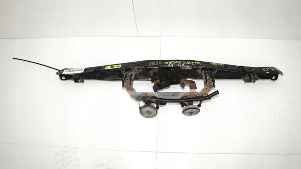 OEM 360164198 etuylävyö Nissan Juke 2011-2015 image 2
