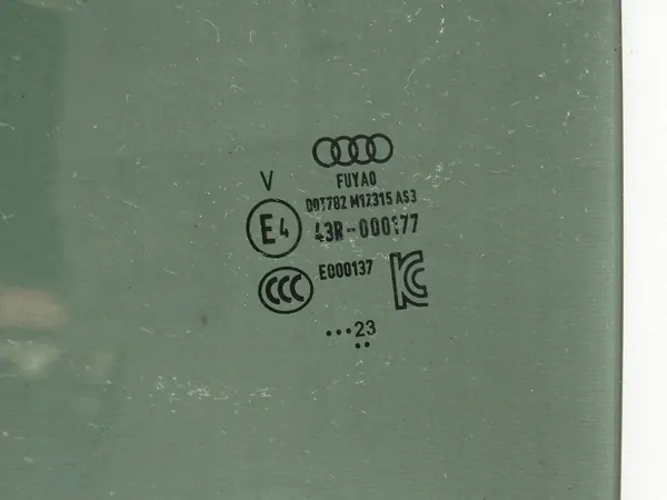 Vidro Porta Traseira Esquerda Audi A3 8Y OEM 8Y4845205A image 4