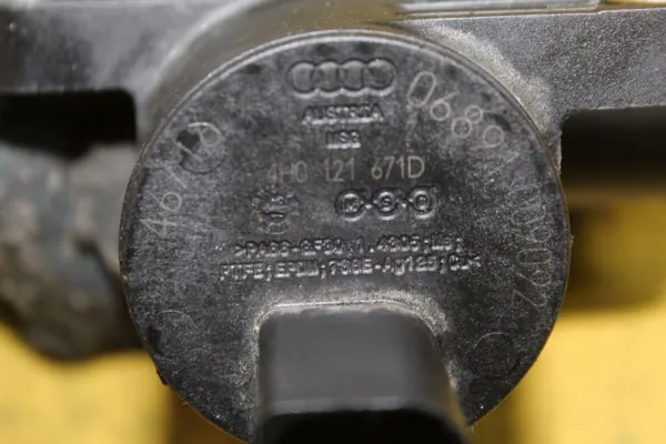 Électrovanne OEM 4H0121671D pour Audi A6 C7 image 8