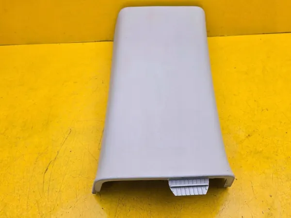 Cache pilier C Mercedes OEM A4476906825 Vito Viano image 2