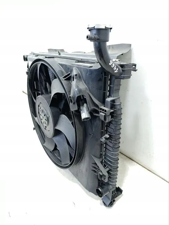 Radiador Dodge DURANGO 2014 52014787AB image 3