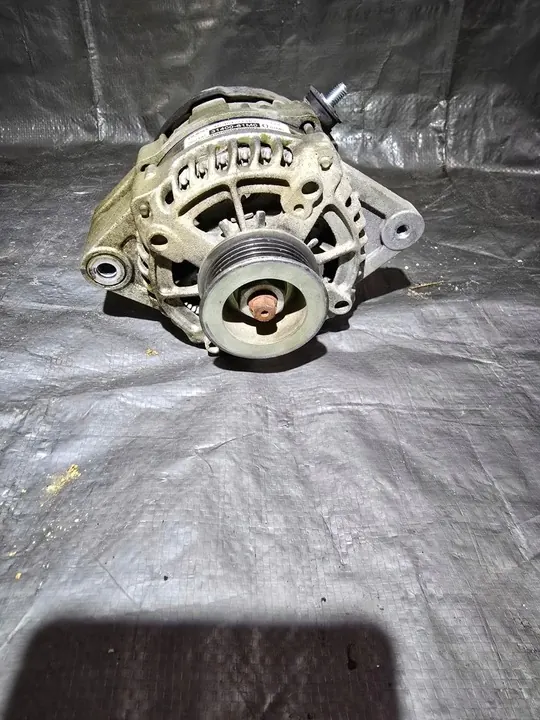 SUZUKI VITARA III 1.6 Alternator 31400-61M0 image 2