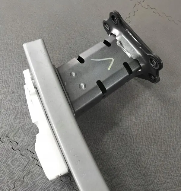 OEM 850306rp0a Barra de parachoques trasera Nissan X-Trail image 3