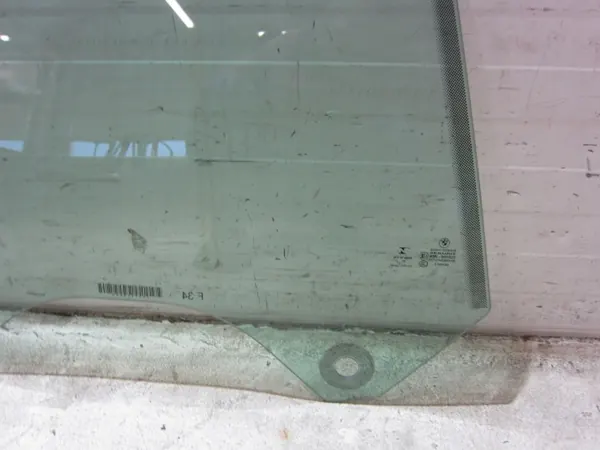 BMW F34 GT Achterdeur Rechts Glas OEM 51357291418 image 4