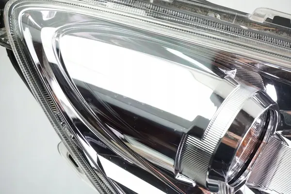 Oikea Etuvalaisin Subaru Legacy V image 5