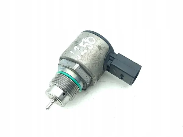 Regulador pressão combustível OEM 04L130764B SEAT ATECA image 2