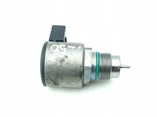 Regulador pressão combustível OEM 04L130764B SEAT ATECA image 4