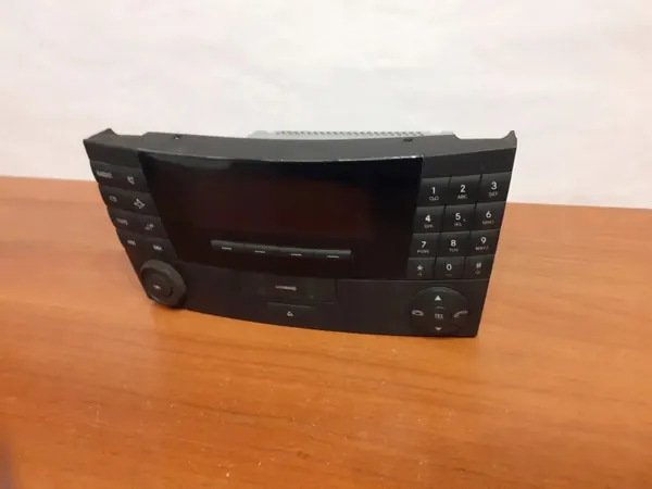 CD-byttare OEM A2118200779 för Mercedes-Benz E W211 image 3