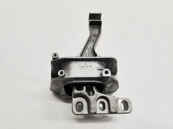 Motorfäste Audi Q3 2024 OE 5WA199262AQ image 3