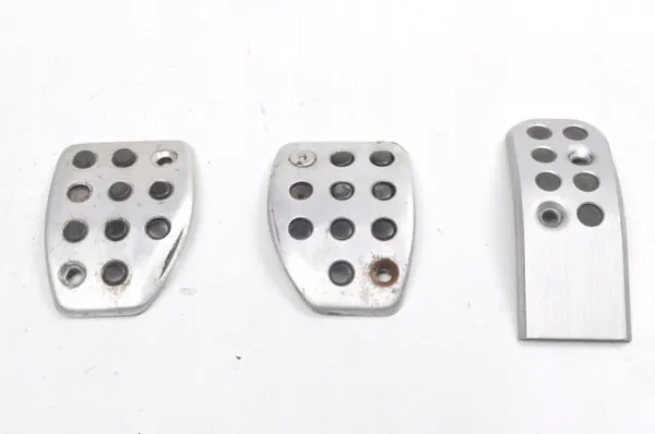 Couvre-pédale Peugeot 308 OEM 383065 - Occasion image 2
