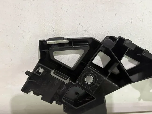 Guia de para-choque dianteiro VW GOLF VIII direita 5H0807050D image 2