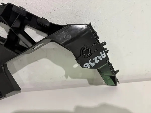 Guia de para-choque dianteiro VW GOLF VIII direita 5H0807050D image 4