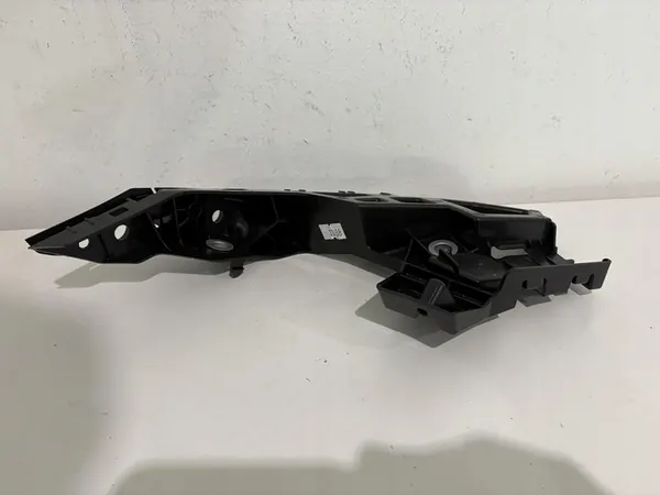 Guia de para-choque dianteiro VW GOLF VIII direita 5H0807050D image 5