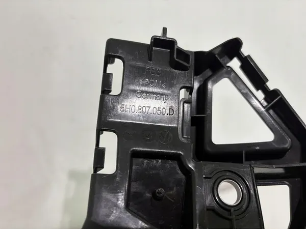 Guia de para-choque dianteiro VW GOLF VIII direita 5H0807050D image 7