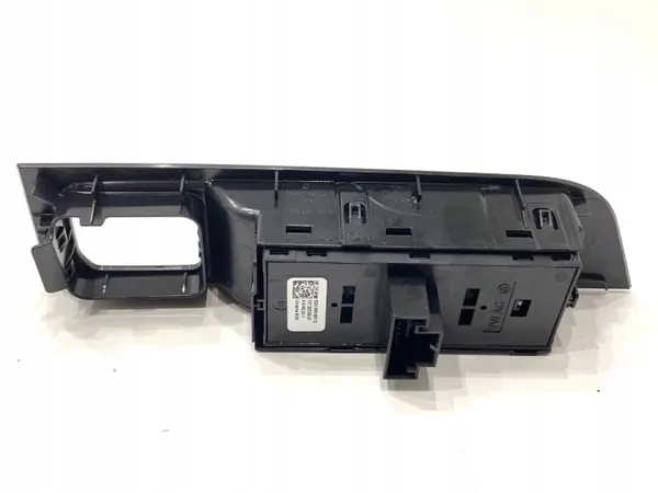 Interruptor elevalunas Skoda Kamiq 5G0959857D OEM image 3