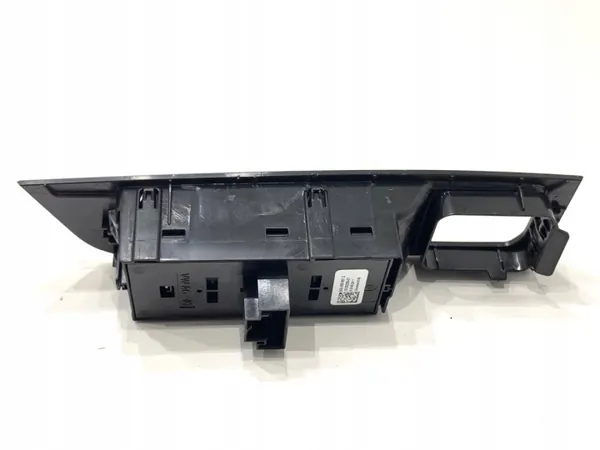 Interruptor elevalunas Skoda Kamiq 5G0959857D OEM image 4