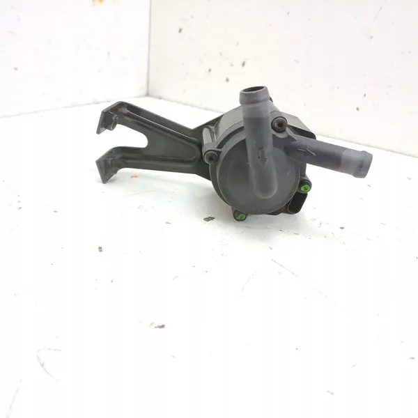 Vattenpump 7629916 BMW OE image 5