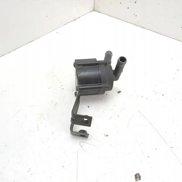 Vattenpump 7629916 BMW OE image 7