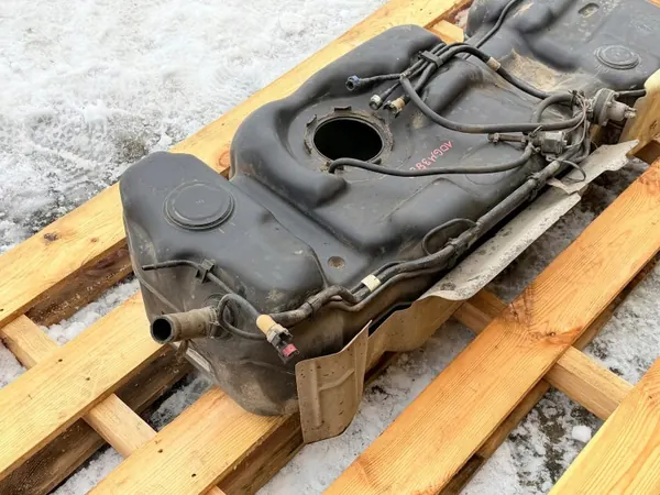 Bränsletank OEM 10GM388B för Cadillac Escalade 07-14 image 10