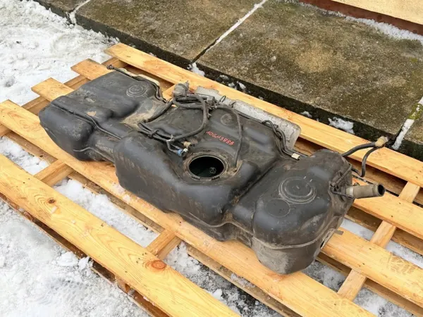 Bränsletank OEM 10GM388B för Cadillac Escalade 07-14 image 3
