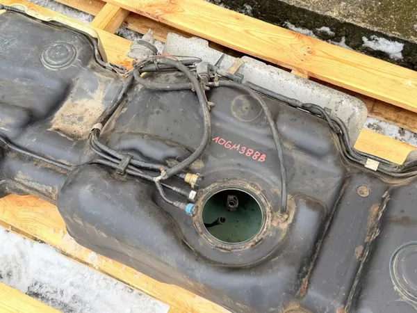 Bränsletank OEM 10GM388B för Cadillac Escalade 07-14 image 6
