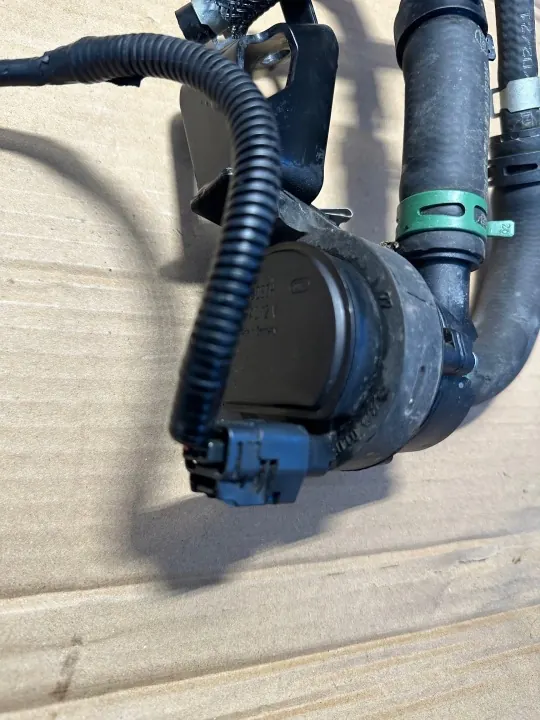 Pompe à eau et tuyaux OEM 0392023326 Nissan Micra image 5