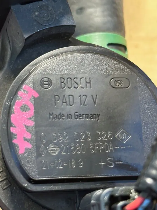 Pompe à eau et tuyaux OEM 0392023326 Nissan Micra image 7