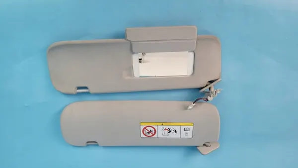 Tesla Model 3 aurinkosuoja OEM 1490405-41-B 1490406-21-B image 3