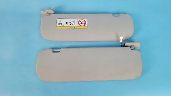 Tesla Model 3 aurinkosuoja OEM 1490405-41-B 1490406-21-B image 9