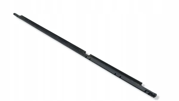 Joint de vitre arrière Toyota Avensis T270 OEM AMD227309 image 3