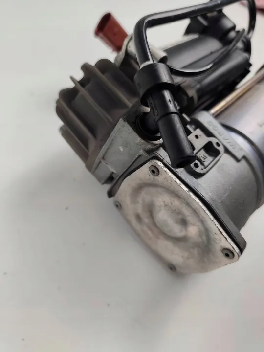 Jousituskompressori VW Phaeton OEM 3D0616005P image 4