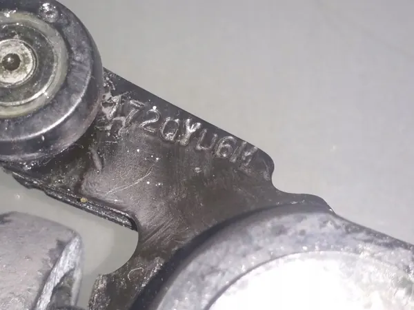 OEM 4605910 Arrêt de porte arrière Chrysler Voyager image 9