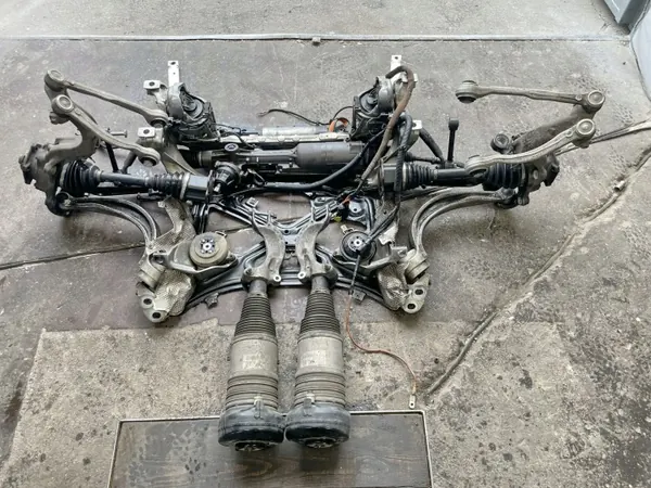 Audi SQ7 4.0 4M Framhjulsupphängning OEM image 2