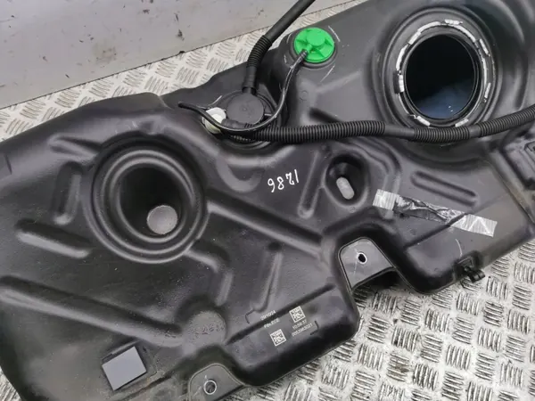 Depósito de combustible Mini OEM 5A39187 - Usado image 10