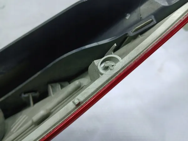 Inserto de lámpara trasera izquierda Renault Megane II Kombi image 7