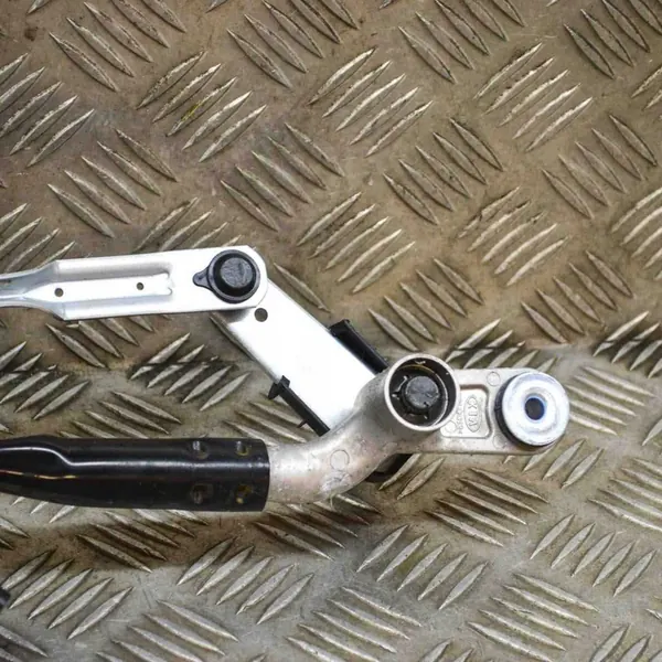 Etupyyhkijän mekanismi Kia Niro image 4